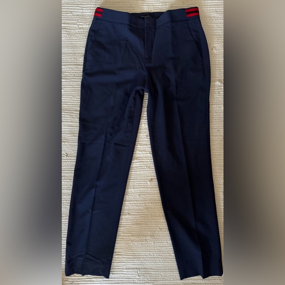 Banana Republic Varsity Avery in Navy Lightweight - Picture 4 of 7